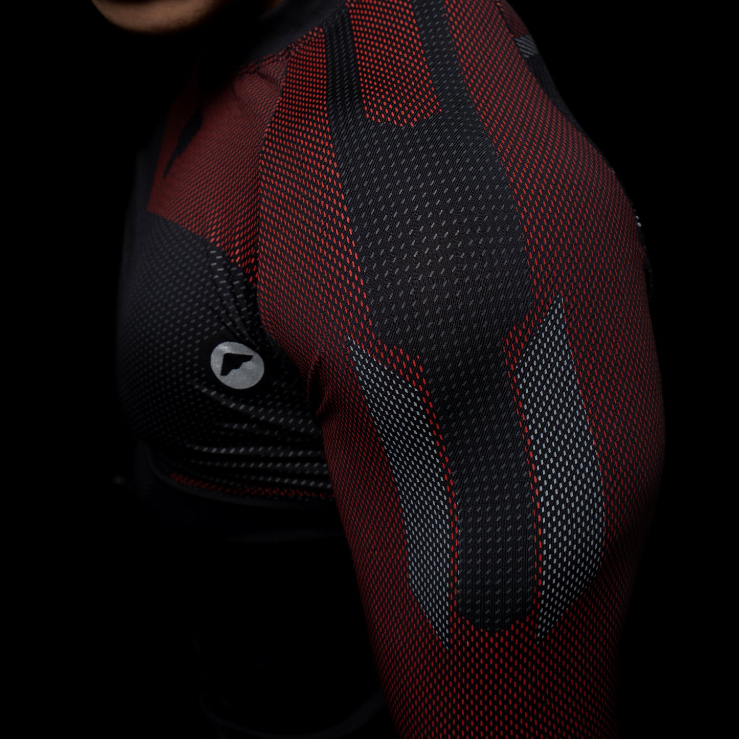 ExoSuit Sports Gear Reactor series QuickDry and Stretch Plus embedded ETS-001