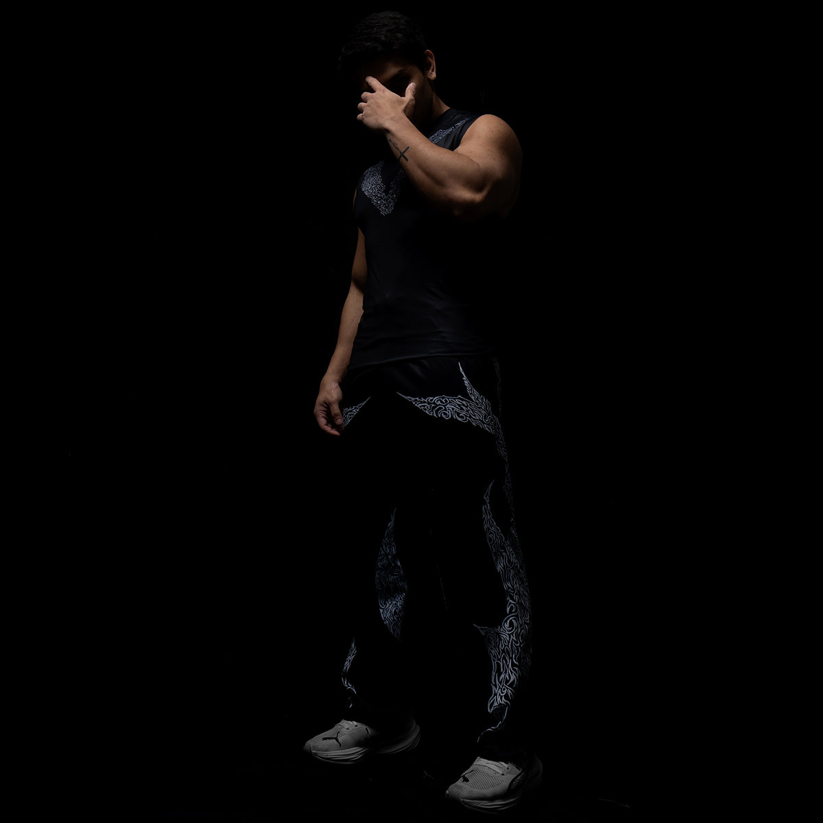 Veritate x Flexzone Gym Hardcore Sleeveless VVS-002